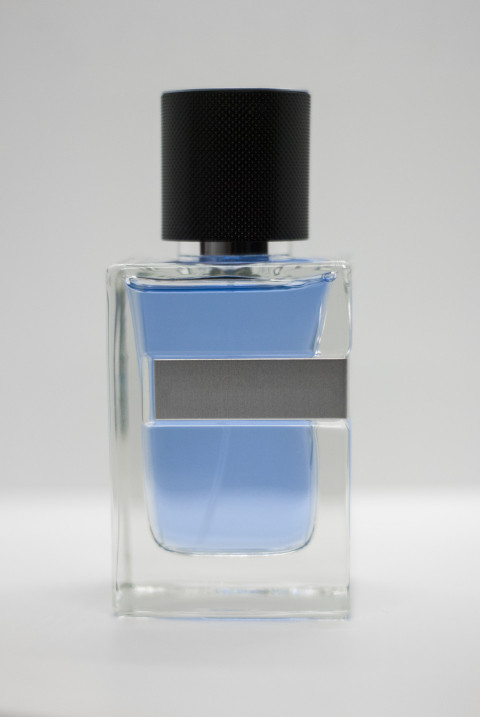 Perfume bottle, packaging