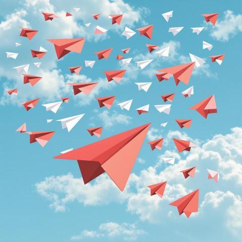 The Flight of Messages: Gmail in the Air